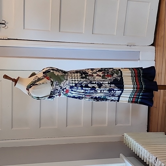 NWT Dalia MacPhee Pleated Tie Shoulder Floral Dress, Size S - Picture 10 of 16